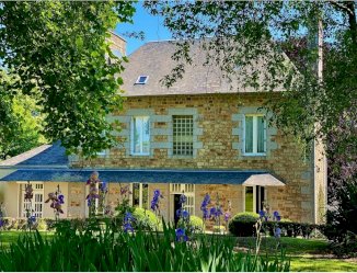 Belle maison de maître - Isigny-le-Buat (50540)