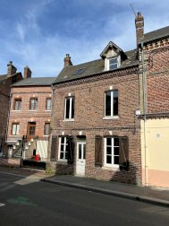 MAISON DE VILLE - Gournay-en-Bray (76220)