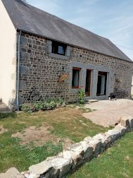 Maison en pierre - Saint-Sauveur-de-Carrouges (61320)