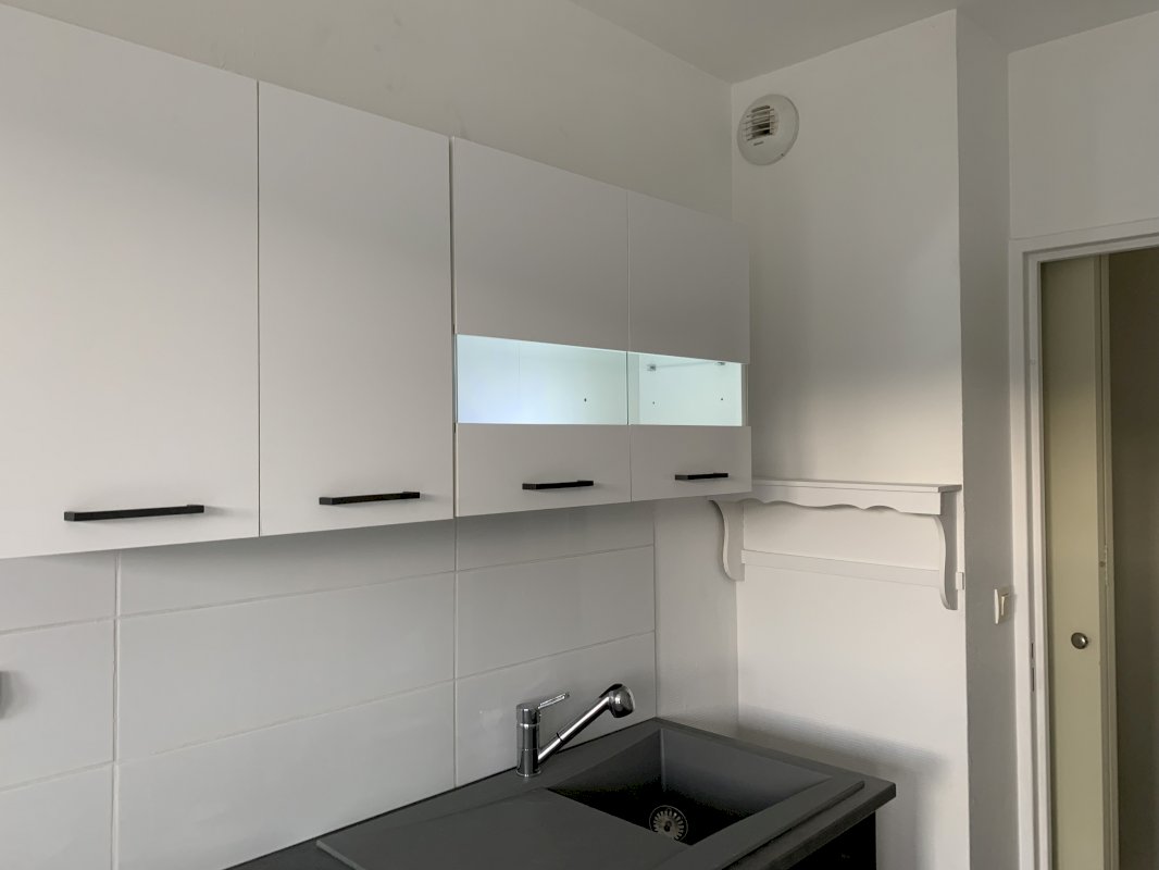 Appartement de 27 m² - Photo 10 - Gravigny