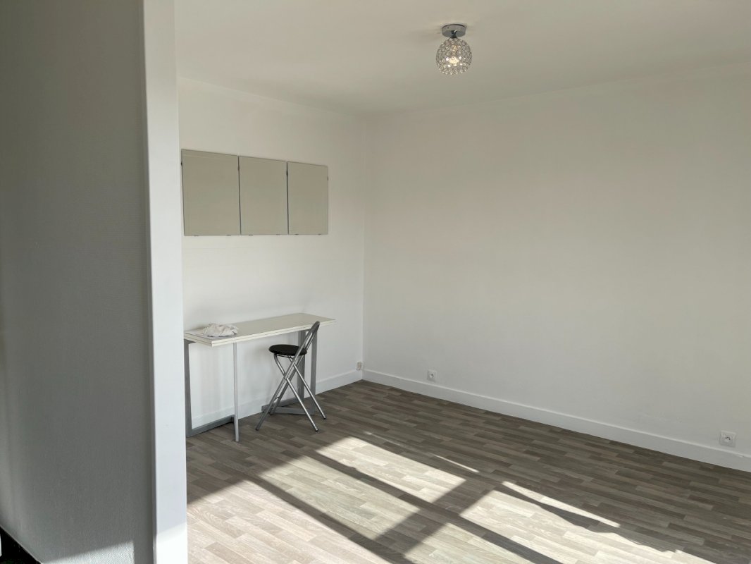 Appartement de 27 m² - Photo 11 - Gravigny