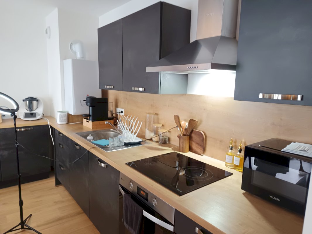 Bel appartement état neuf 74 m² quartier Saint-Julien calme et lumineux - Photo 2 - Rouen