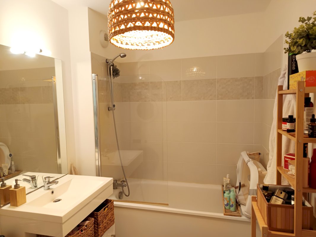 Bel appartement état neuf 74 m² quartier Saint-Julien calme et lumineux - Photo 7 - Rouen