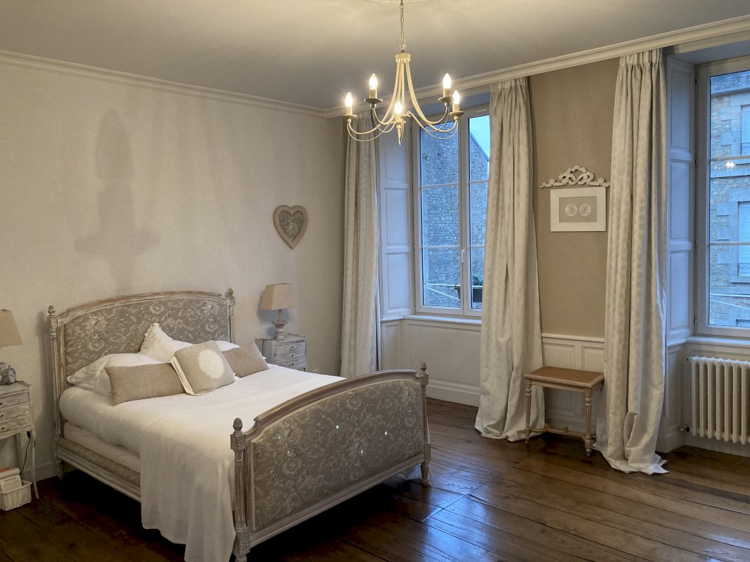 Maison 9 pièces - Centre ville Avranches - Photo 9 - Avranches